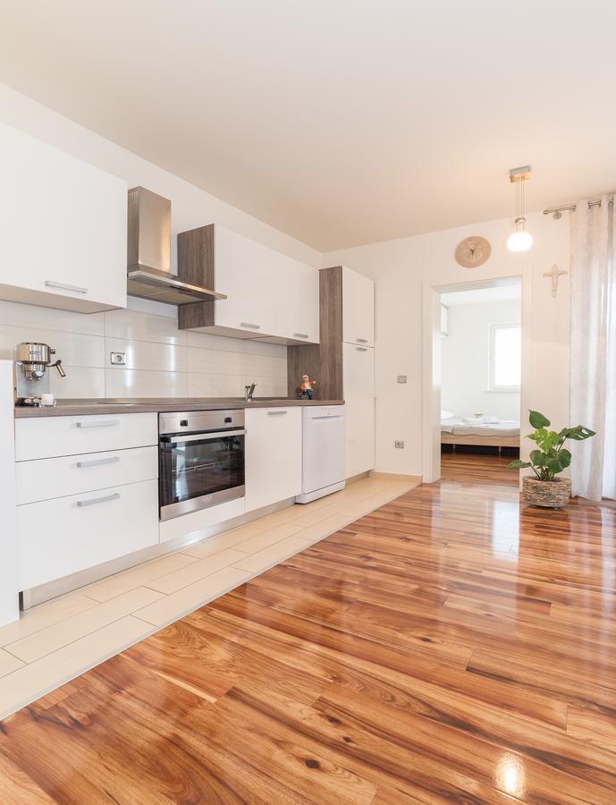 Apartman Dukić Vodice Bagian luar foto